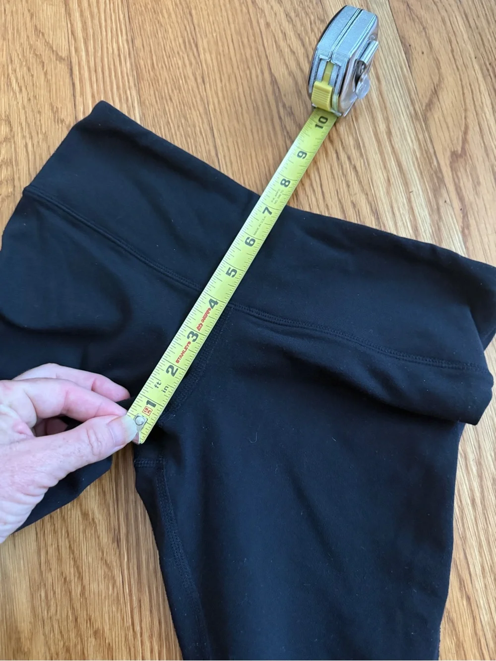 ALO yoga mesh cutout black athletic leggings XS
